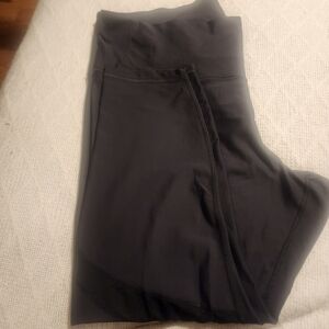 OLD NAVY Activewear Performance Black Leggings